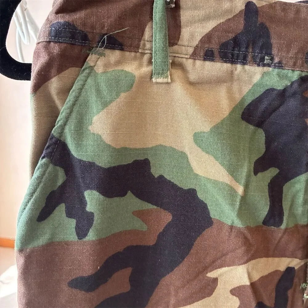 Vintage 90s Men's Camo Military Jacket and Pants Size S Button-Up Short Length